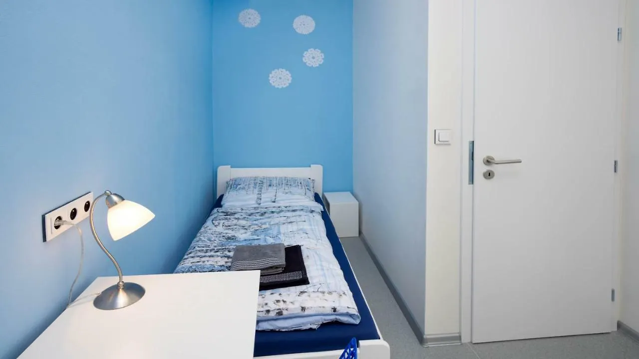 Apartment Four Year Seasons - Walkable To Centre, Metro And Riverside Prague