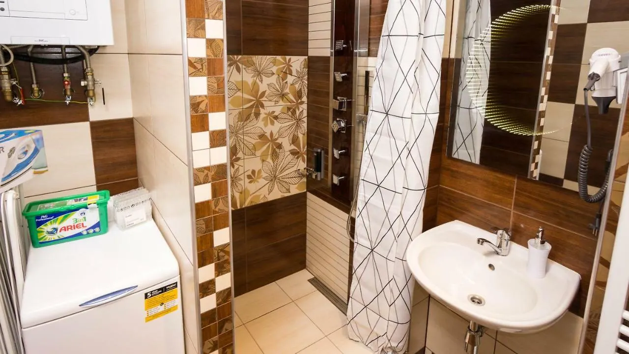 Apartment Four Year Seasons - Walkable To Centre, Metro And Riverside Prague 0*,